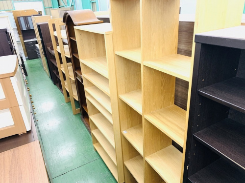 テレビボードの炊飯器