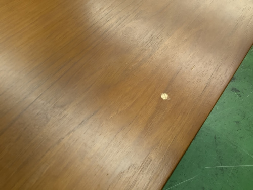 コーヒーテーブルのACME