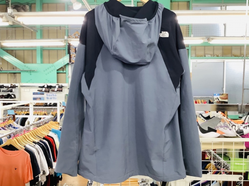 ジャケットのクラウドジャケット
