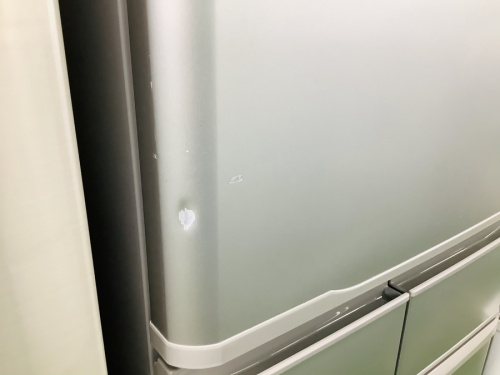 冷蔵庫の4ドア冷蔵庫