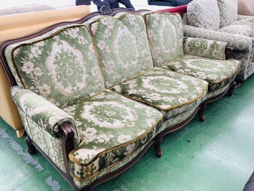 生活家具のソファー