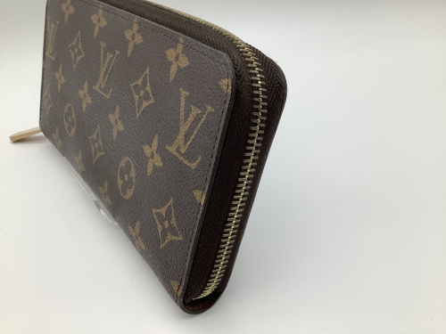 ラウンドファスナー長財布のLOUIS VUITTON