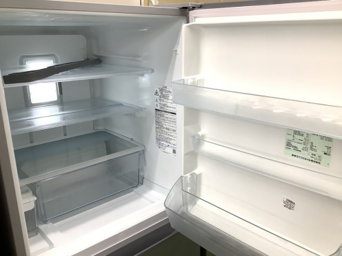 冷蔵庫の3ドア冷蔵庫