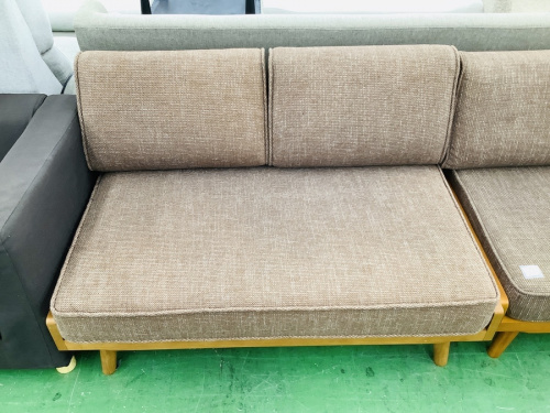 ソファーの2人掛けソファー