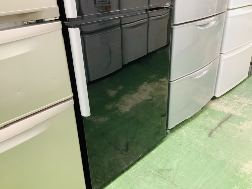 2ドア冷蔵庫のAQUA