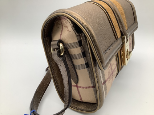 フラップショルダーバッグのBURBERRY