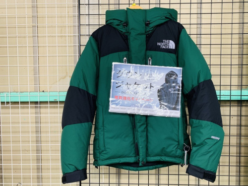 レディスファッションのダウンジャケット