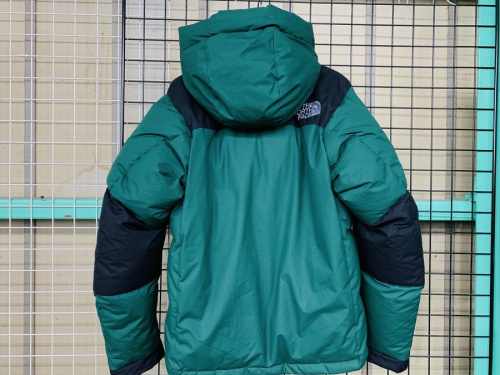 ダウンジャケットのCANADA GOOSE