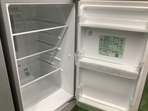 冷蔵庫の2ドア冷蔵庫