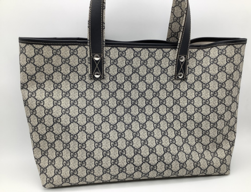 バッグ・財布のバッグ