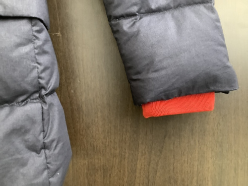 テーラードダウンジャケットのMONCLER a