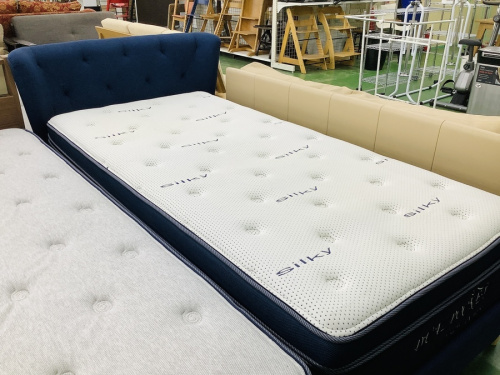 生活家具のベッド