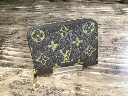 バッグ・財布の財布