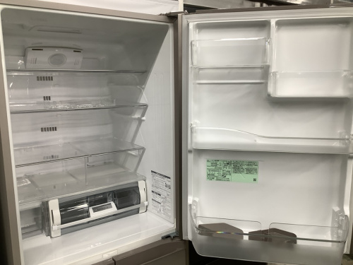 冷蔵庫の5ドア冷蔵庫