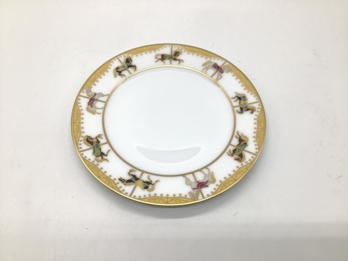 カップ&ソーサーの大倉陶園