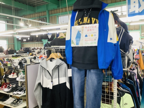 ジャケットの春物