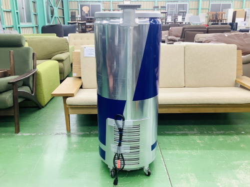 缶型冷蔵庫のRed bull