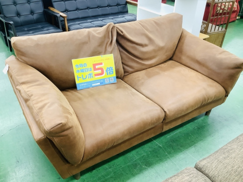 家具のソファ