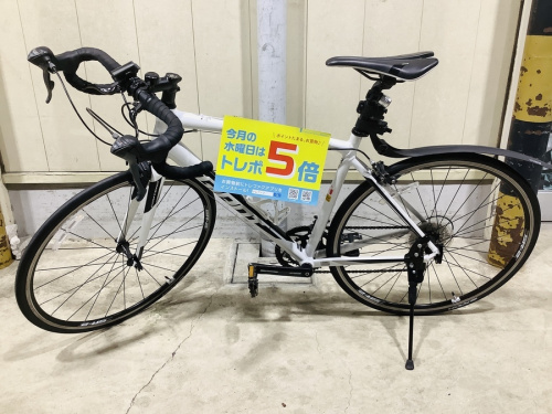 アウトドアの自転車