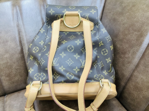 バッグのリュック