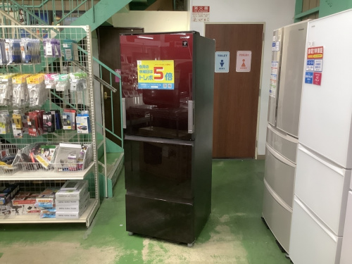 キッチン家電の冷蔵庫