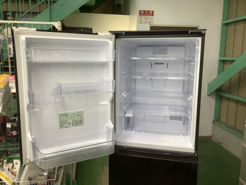 3ドア冷蔵庫のSHARP