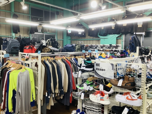 ベッドのシングルベッド