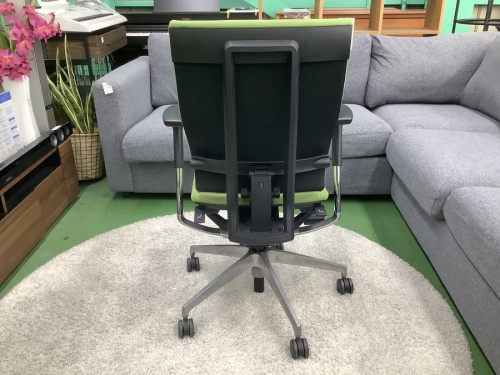 イスのスピナーチェア 肘付