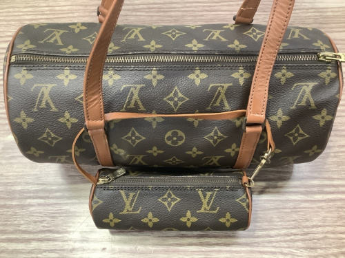 バッグ・財布のバッグ
