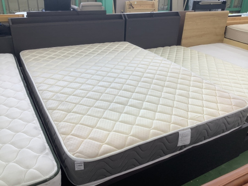 生活家具のベッド