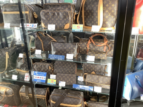 バッグのフラップクラッチバッグ