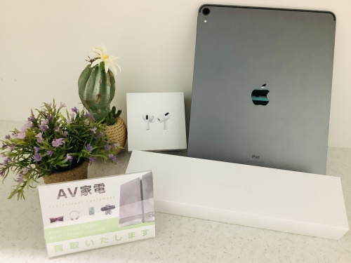 モバイル機器のタブレット