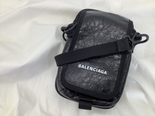 バッグ・財布のポーチ