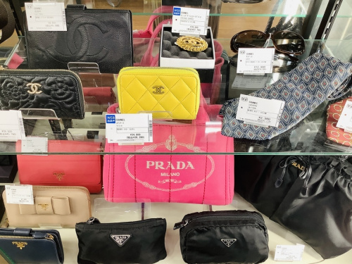 クロスボディバッグのBALENCIAGA