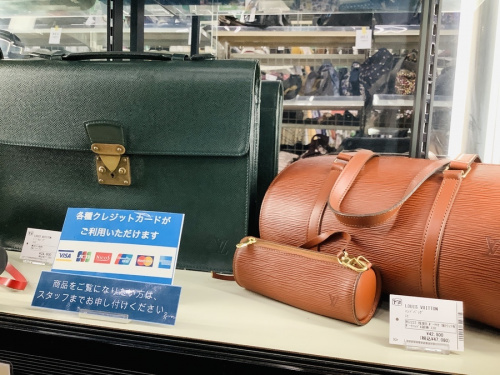 ワンショルダーバッグのLOUIS VUITTON