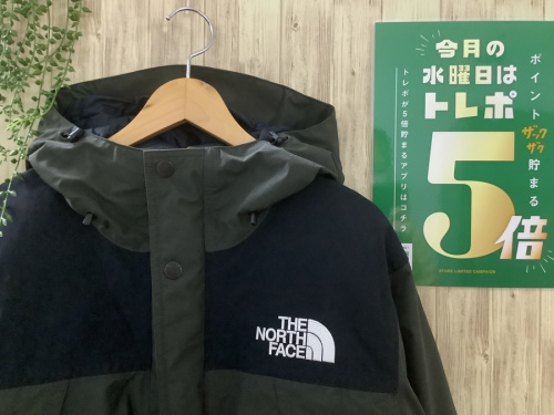 トップスのジャケット