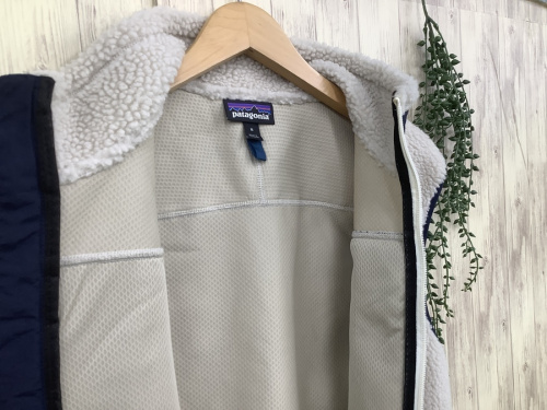 クラシック・レトロX・ベストのPatagonia