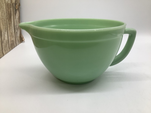 キッチン雑貨のバターボウル