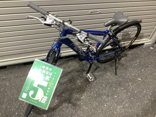 アウトドアの自転車