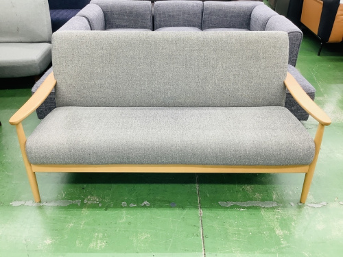 3人掛けソファのkarimoku