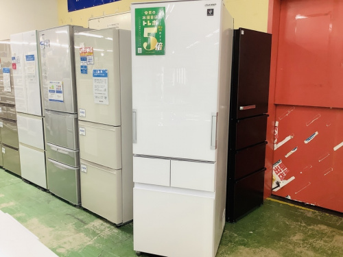 キッチン家電の冷蔵庫