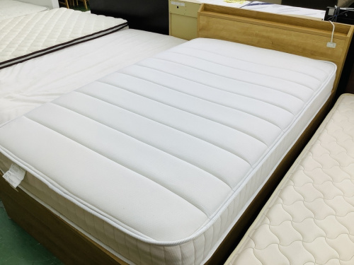 生活家具のベッド