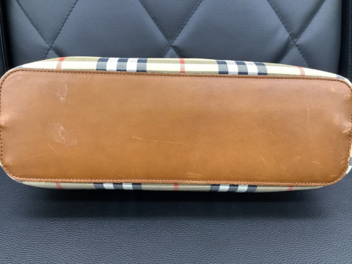 ショルダーバッグのBURBERRY