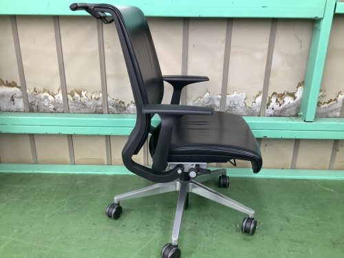 シンクチェアのsteelcase