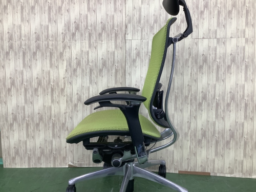 ワークチェアーのオカムラ