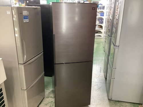 キッチン家電の冷蔵庫