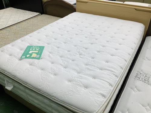 生活家具のベッド