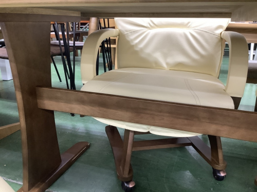 ダイニング5点セットのPHOENIX