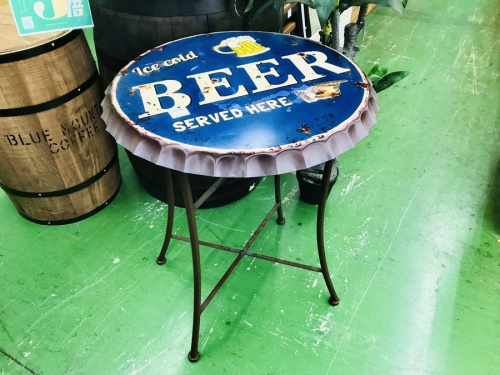 テーブルのレトロ