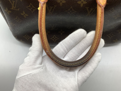 トラベルバッグのLOUIS VUITTON